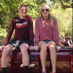 Meet your Posher, Leah